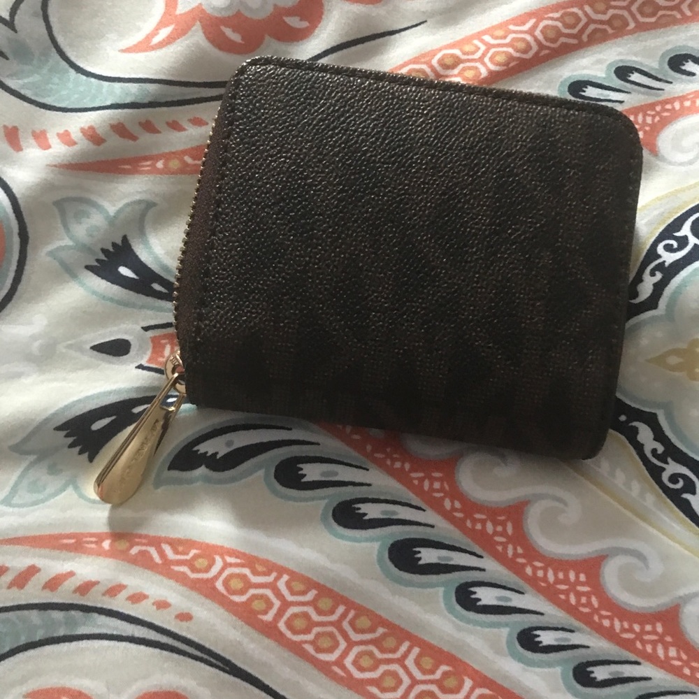 Michael Kors purse